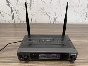 AM 103 B Professional Wireless Microphone - thumbnail 2