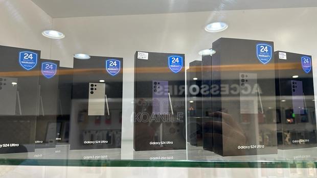 New Samsung Galaxy S24 Ultra 256 GB Silver - thumbnail 2