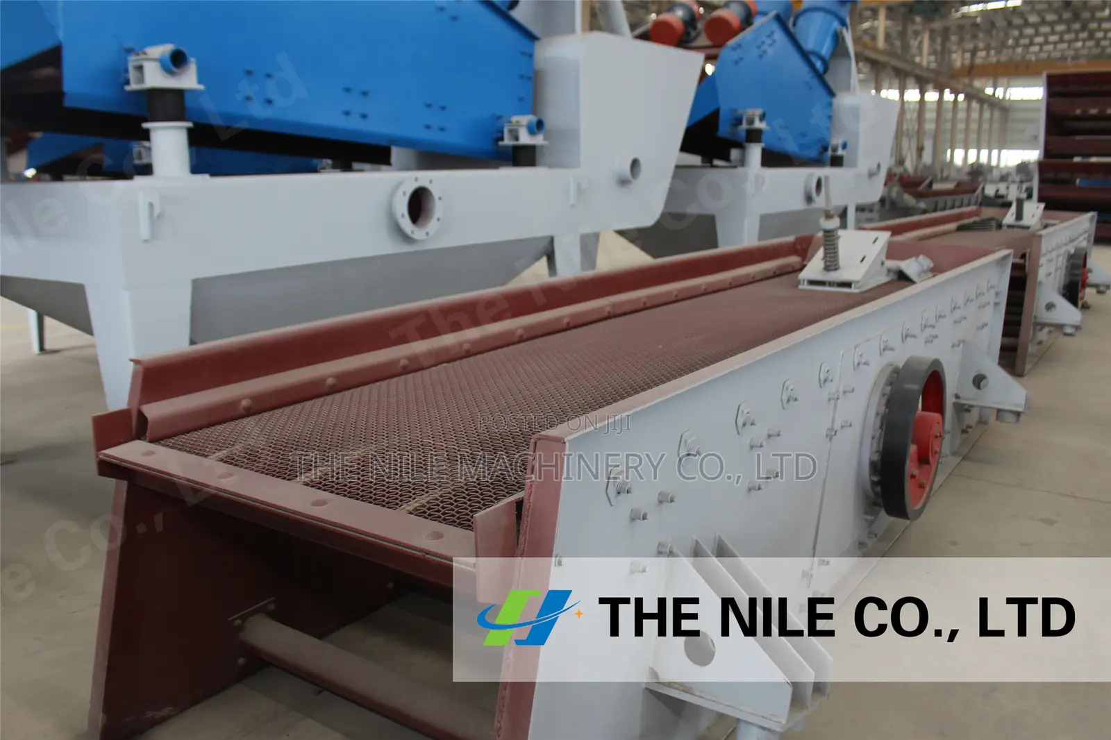 Efficient Sand and Stone Separator Vibrating Screen Machine