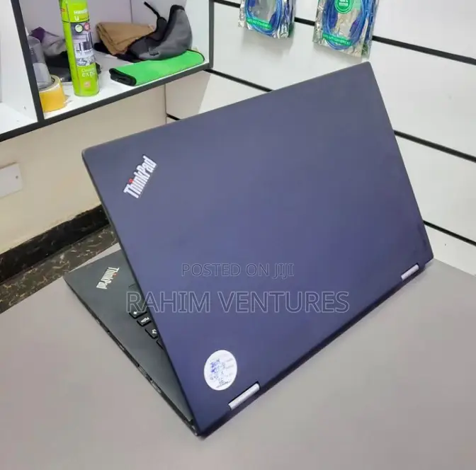 Laptop Lenovo ThinkPad X1 Yoga 16GB Intel Core i7 HDD 512GB