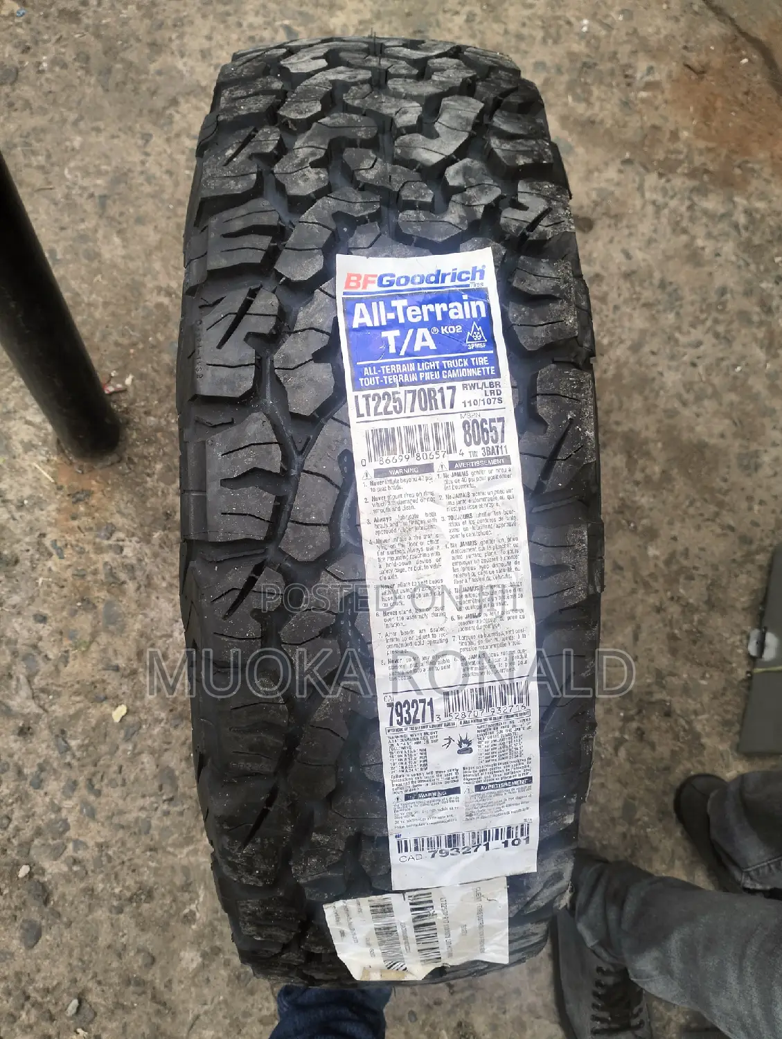 225/70r17 BF Goodrich Tyre