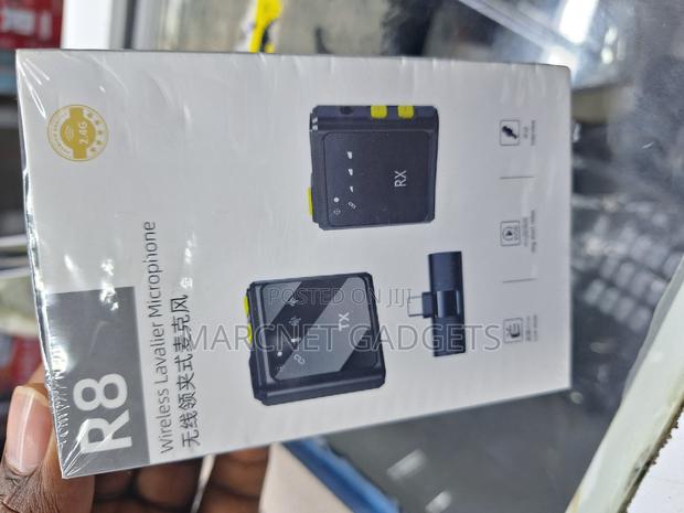 R8 Type C 2 Wireless Lavaliel Microphone With Noise Cancel - main view