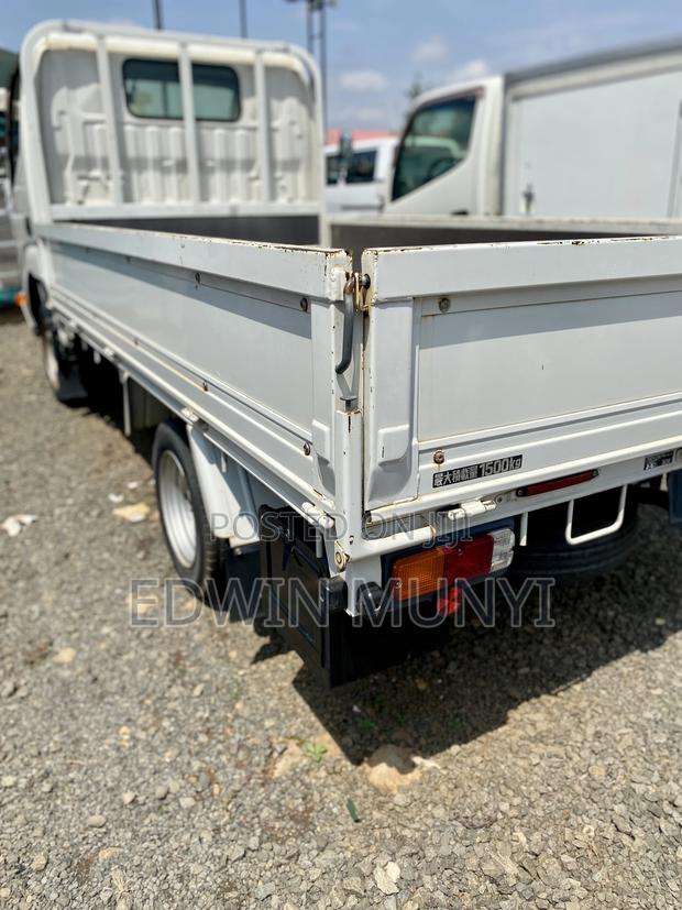 Toyota Dyna 2017 With Double Wheel - thumbnail 6