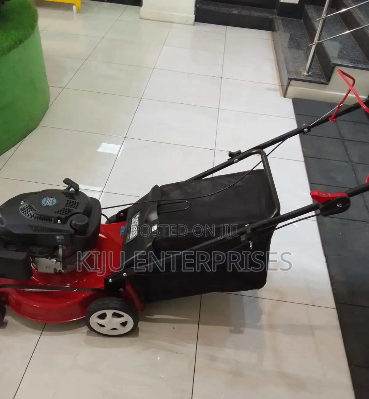 Astramilano Lawnmower Machine