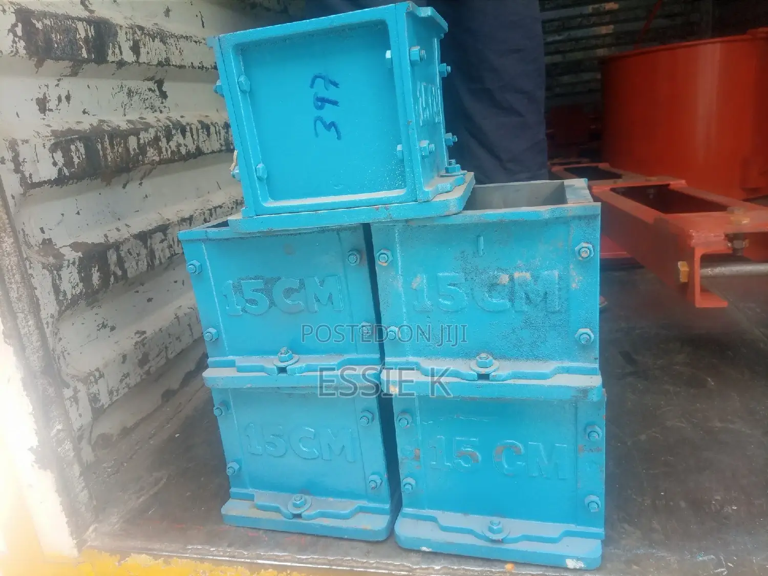 15cm Concrete Mould Cubes
