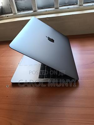 New Laptop Apple MacBook Pro 2017 16GB Intel Core I7 SSD 256GB - main view