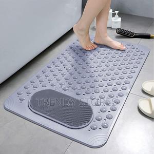 Nonslip Bath Mat With Foot Scrub - thumbnail 2