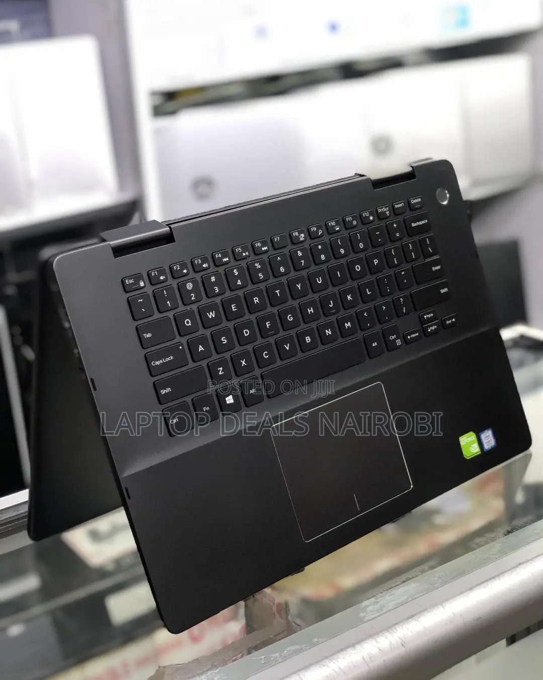 Laptop Dell Inspiron 15 7586 16GB Intel Core I7 SSD 256GB