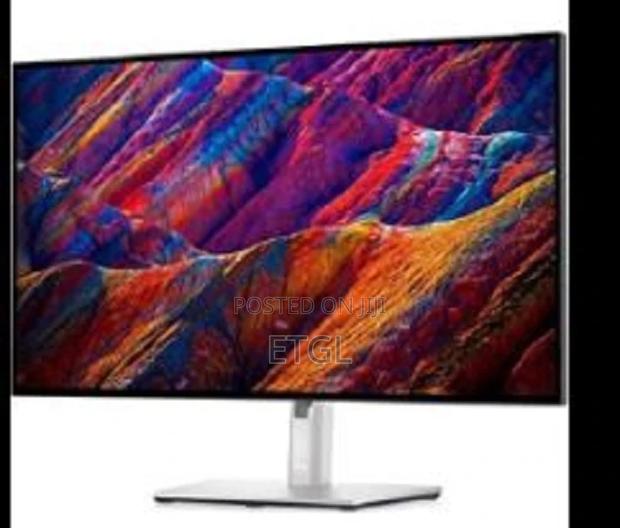 Dell Ultrasharp 27 USB-C Hub Monitor- U2723QE - 68.47cm