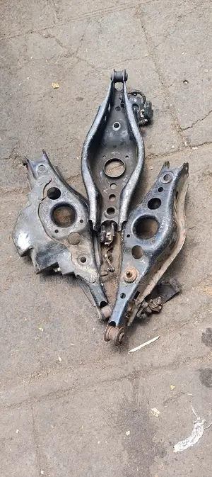 Vanguard,Rav4,Harrier,Rumion,Mark X,Rear Arms Now Available.