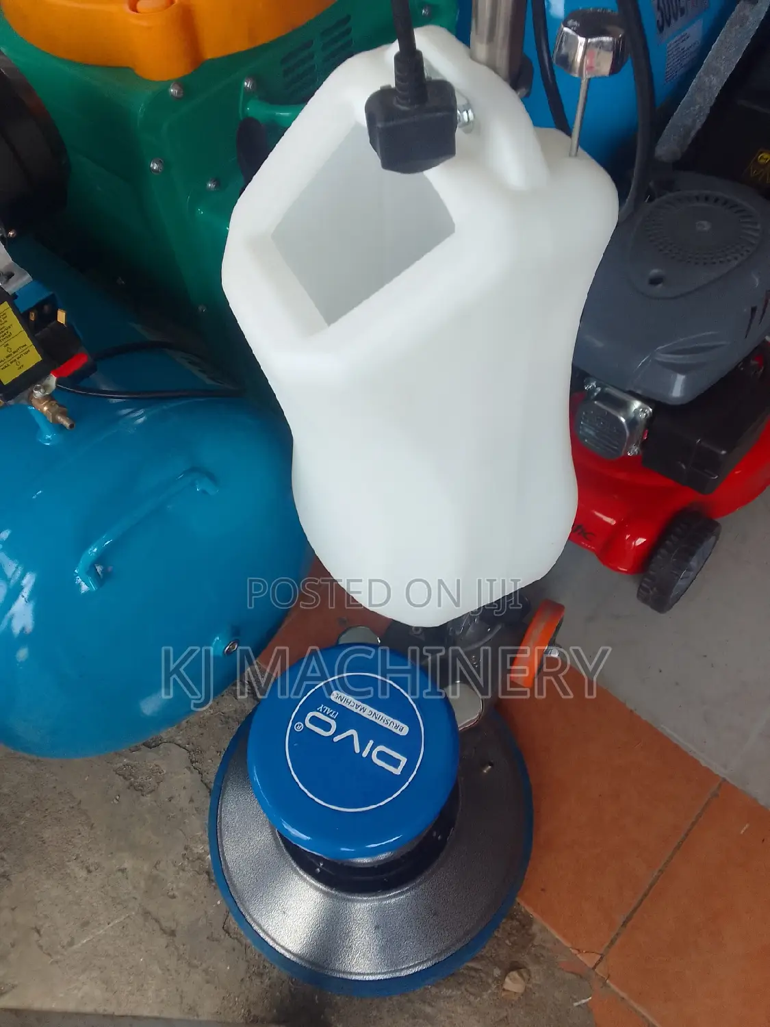Floor Scrubber Divo Italy Electric Powered