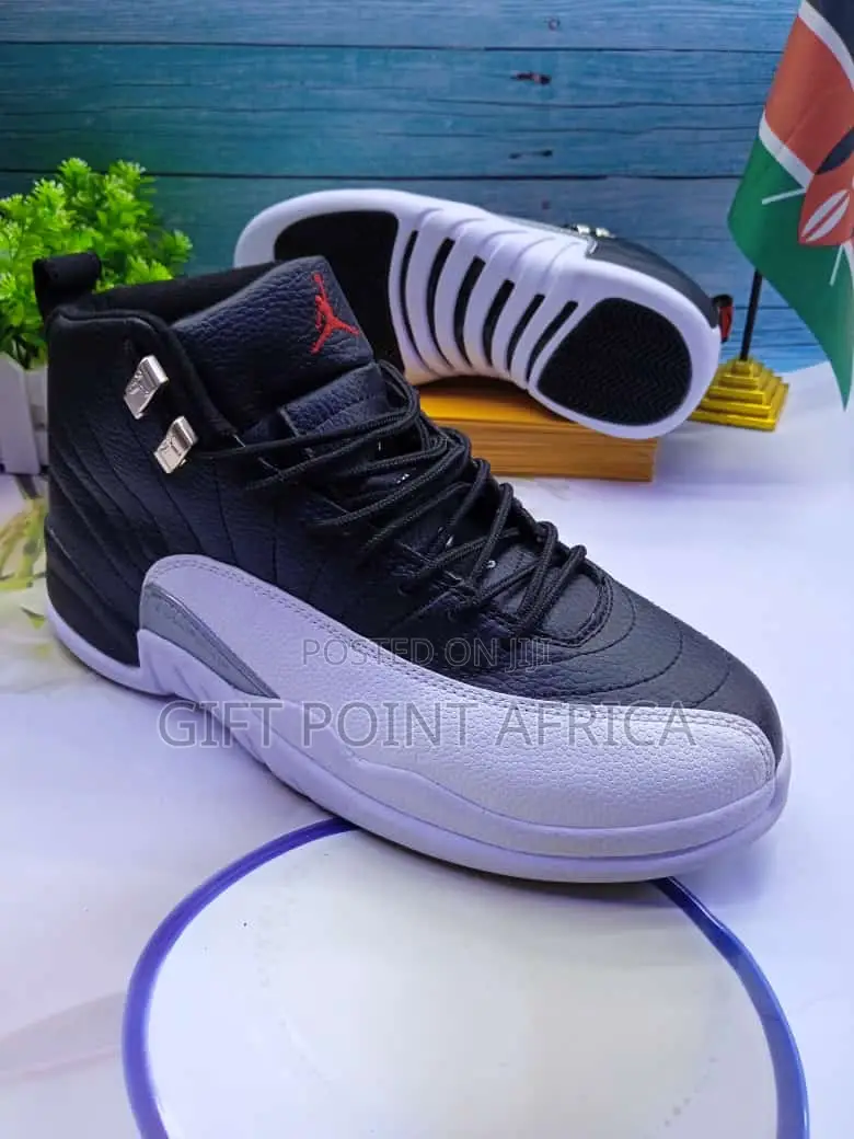 Air Jordan 12 Jumpman Sneakers for Men