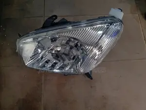 Rav4 J 20001 Headlamp (Depo)