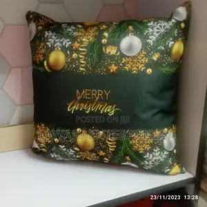 Merry Christmas Case With Pillow