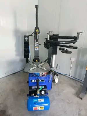 Tyre Changing Machine.