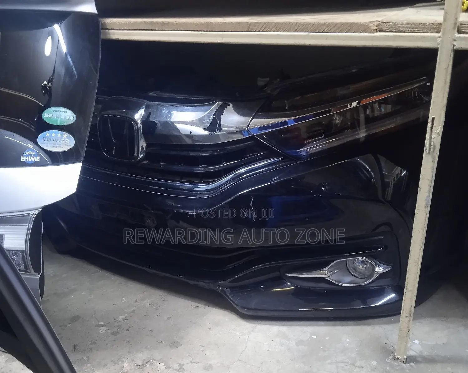 Honda Fit Shuttle 2014_2015 Nosecut Xenon
