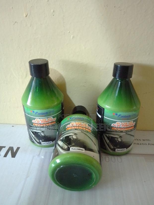 Fantastic XML High-Tech Stain Remover for Glass