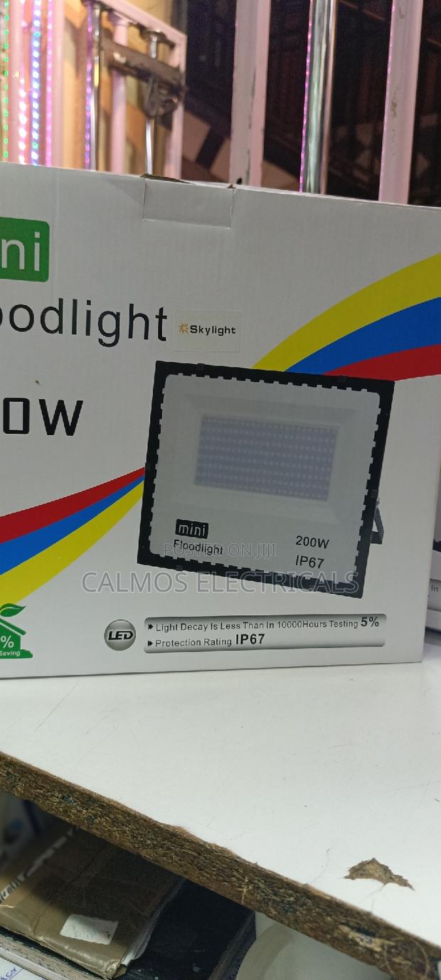 200watts Min Floodlights - main view