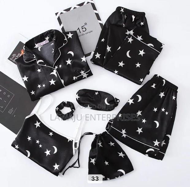 7 PCS Black and White Silk Pajamas - thumbnail 3