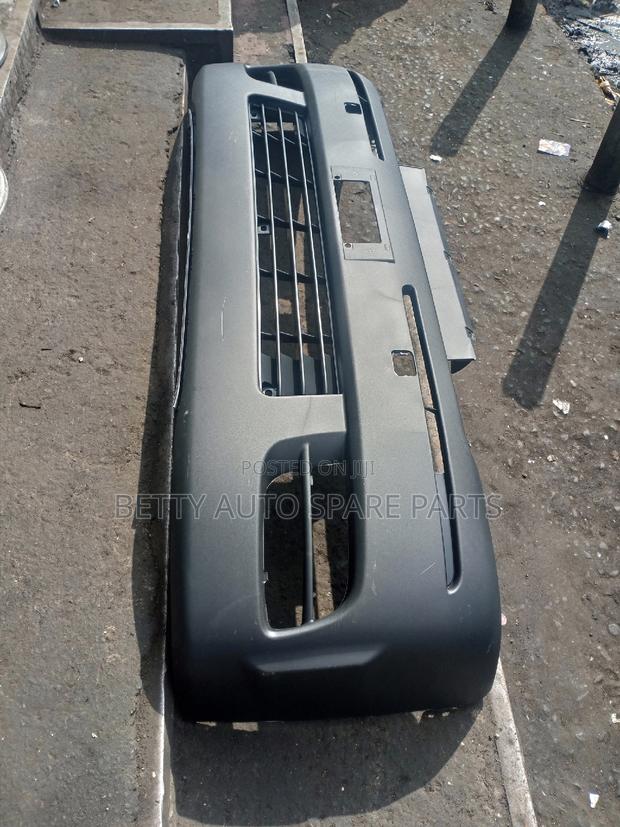 Toyota Hiace 7 L (2007) Front Bumper - thumbnail 3