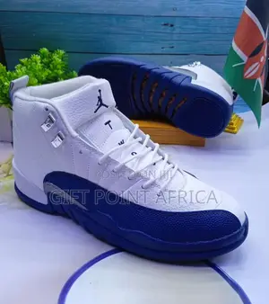 Air Jordan 12 Jumpman Sneakers