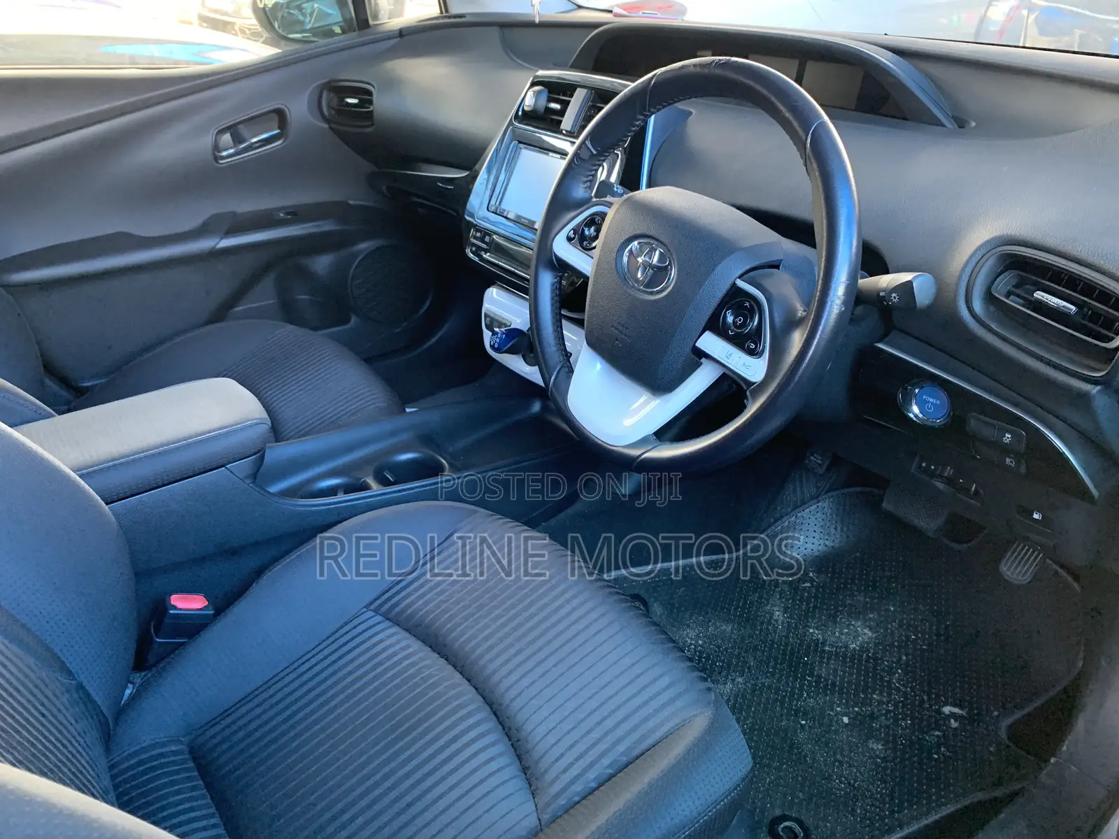 Toyota Prius Two Eco 2017 Silver