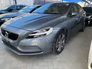 Volvo V40 2017 Blue