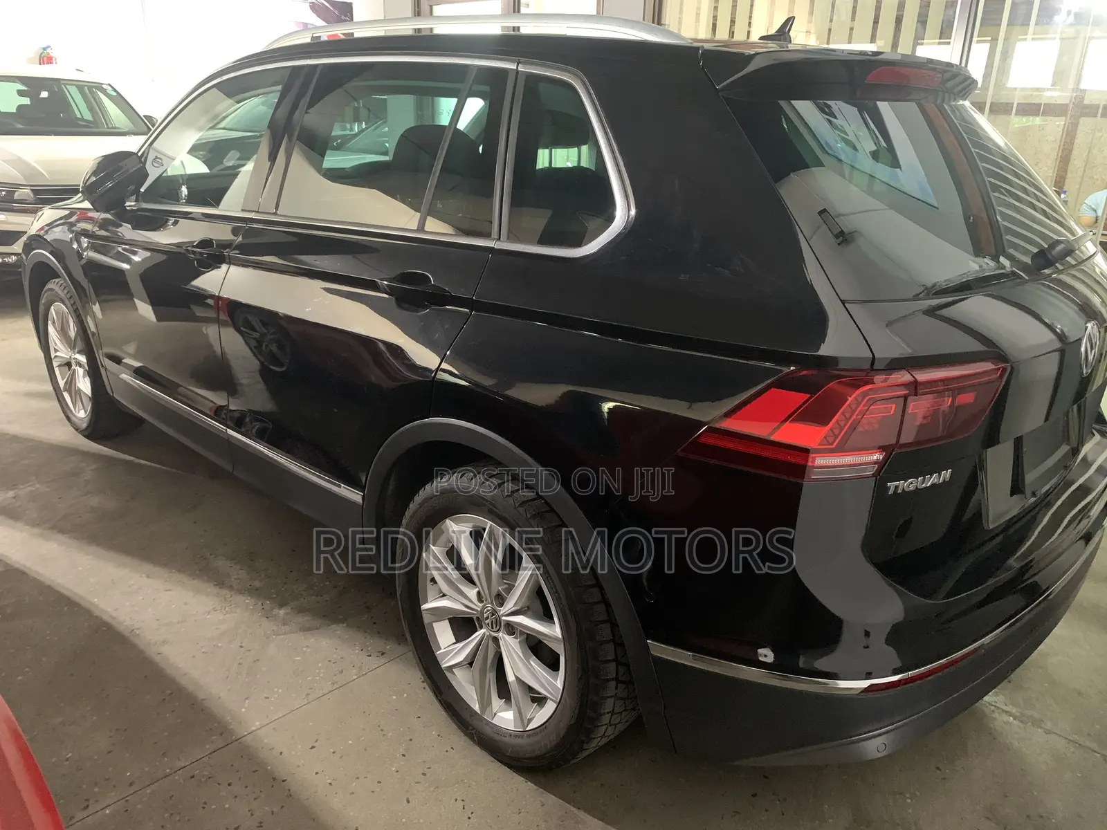 Volkswagen Tiguan 2.0T S AWD 4MOTION 2017 Black