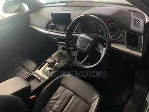Audi Q5 2.0T Premium AWD quattro 2017 Pearl