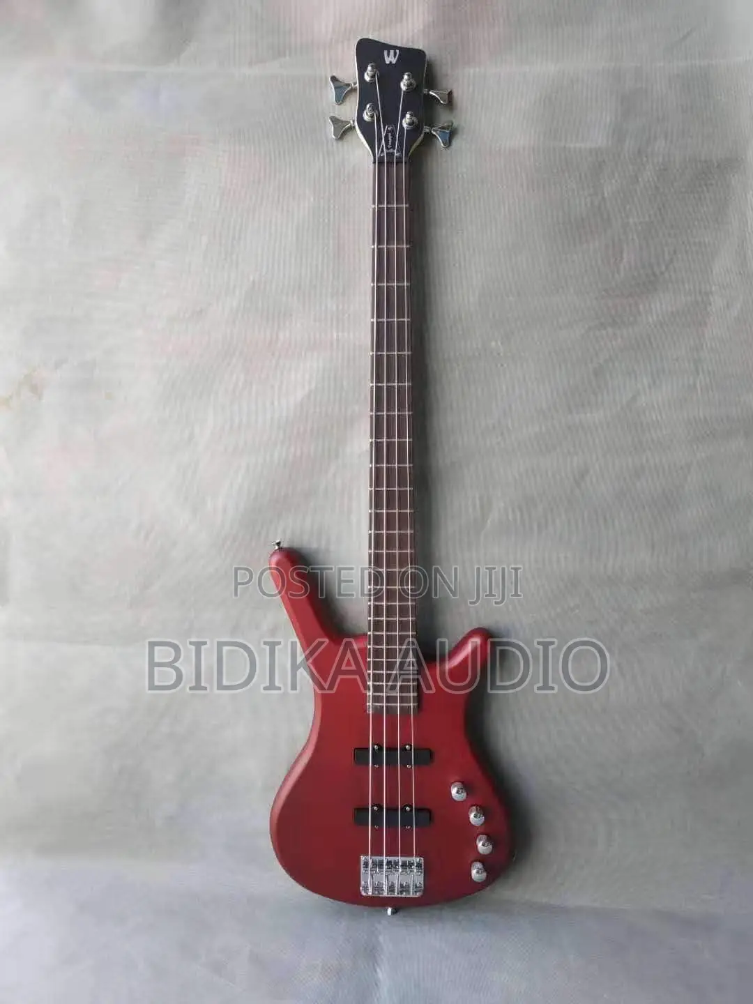 Bass Guitar 4 Strings