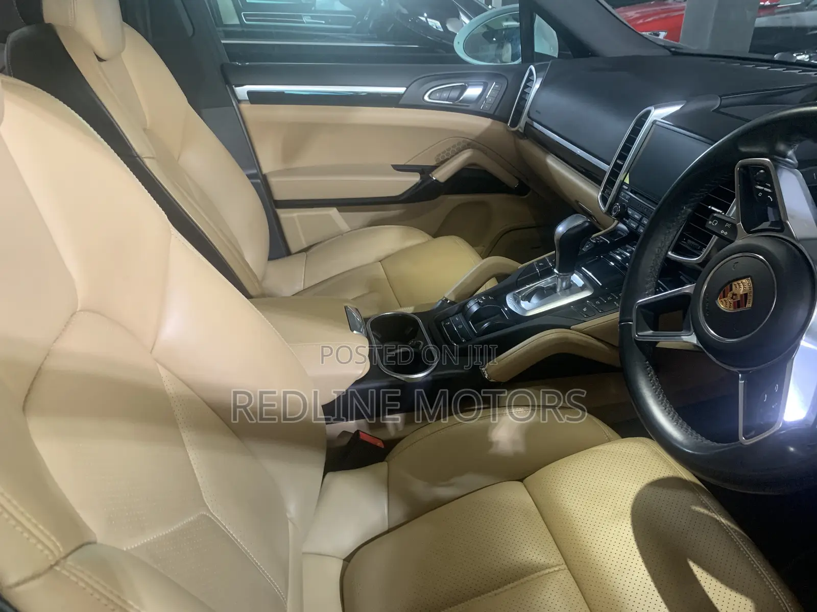 Porsche Cayenne Base AWD 2017 Pearl