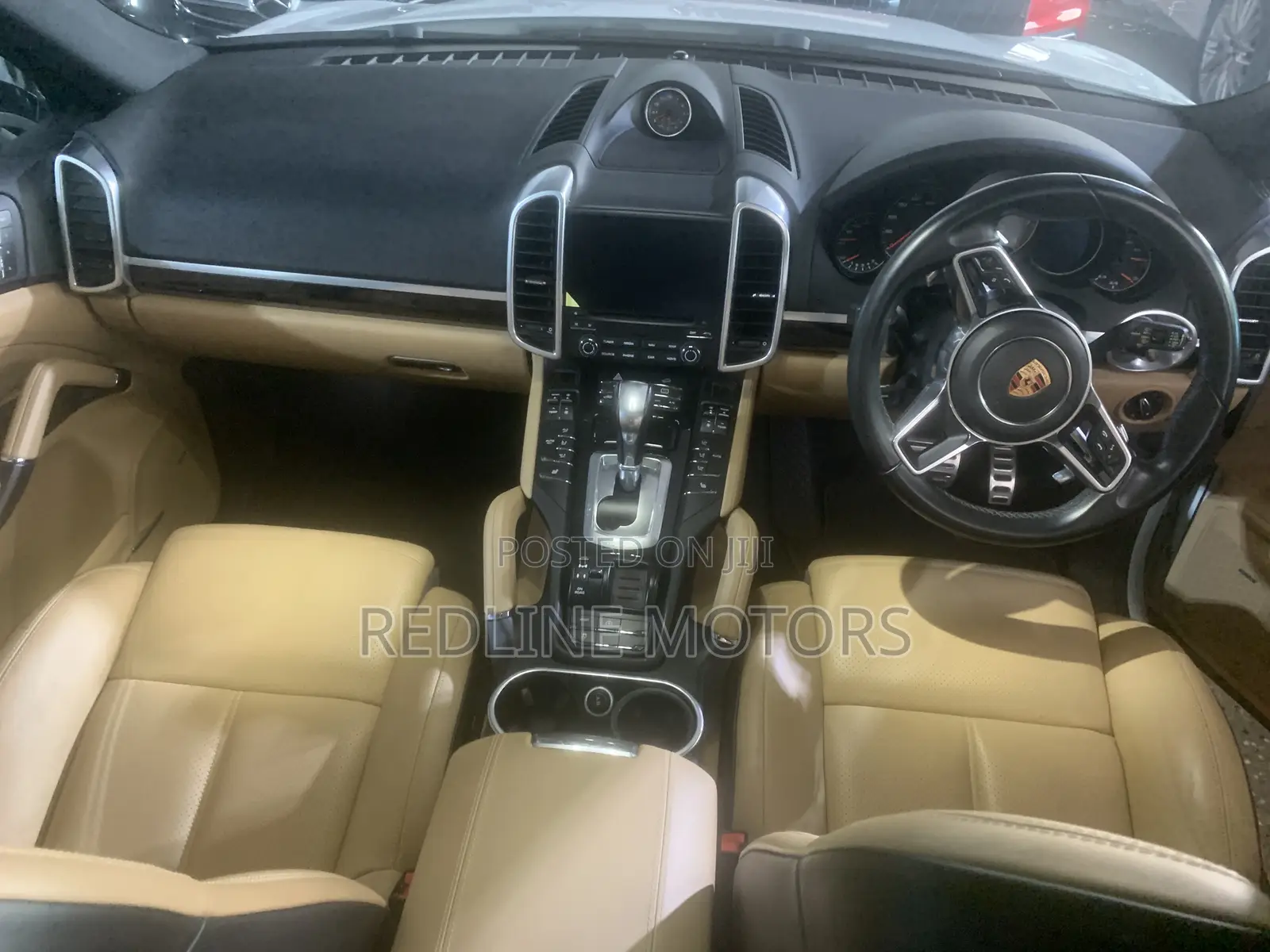Porsche Cayenne Base AWD 2017 Pearl
