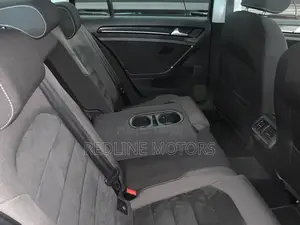 Volkswagen Golf Variant 2017 Blue