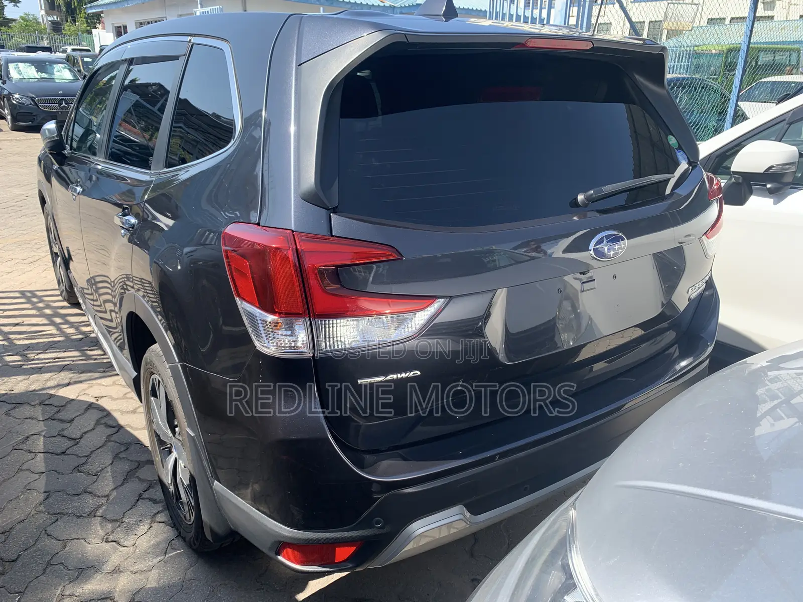 Subaru Forester 2.5i Limited AWD 2018 Gray
