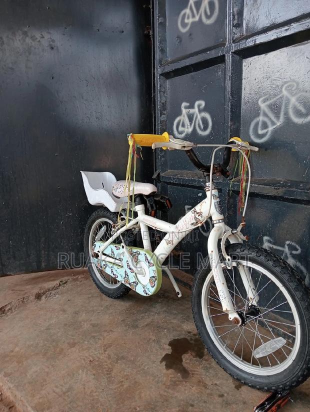 Ex UK Kids Bike Size 16 - thumbnail 2