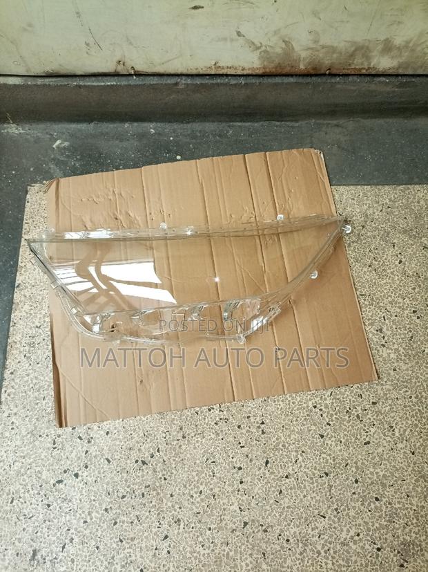 Head Light Lens Rav4 19/20 - main view