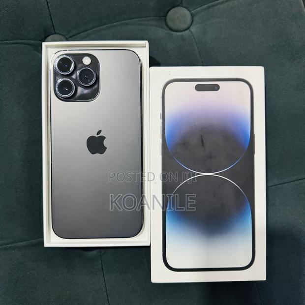 Apple iPhone 14 Pro Max 1 TB Black - main view