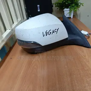 Subaru Legacy Br9 Side Mirror.Rhs Clean .