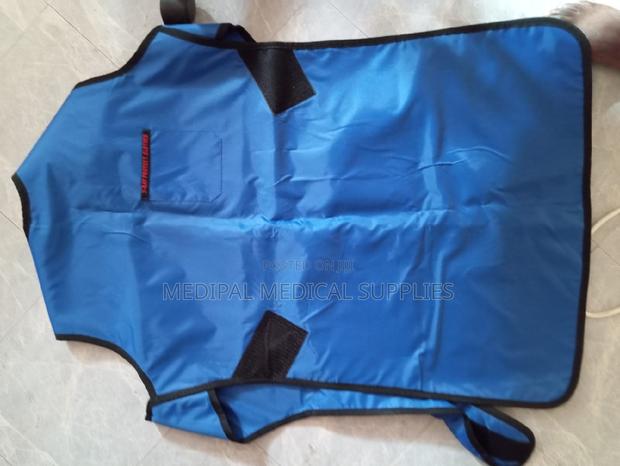 X-Ray Lead Gown - thumbnail 3