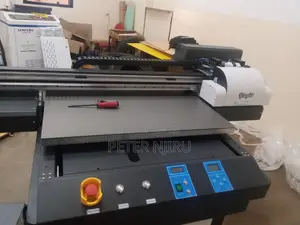 UV PRINTER FLATBED 60*90 With 3 Pieces of Printheads