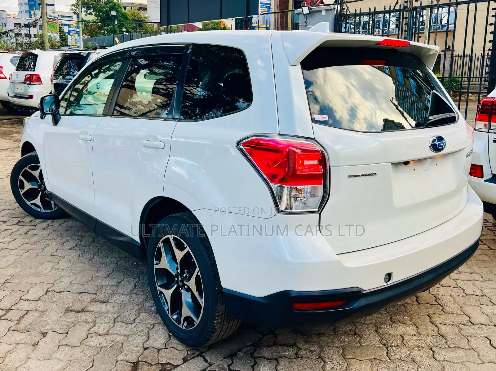 Subaru Forester 2.0XT Premium AWD 2017 White