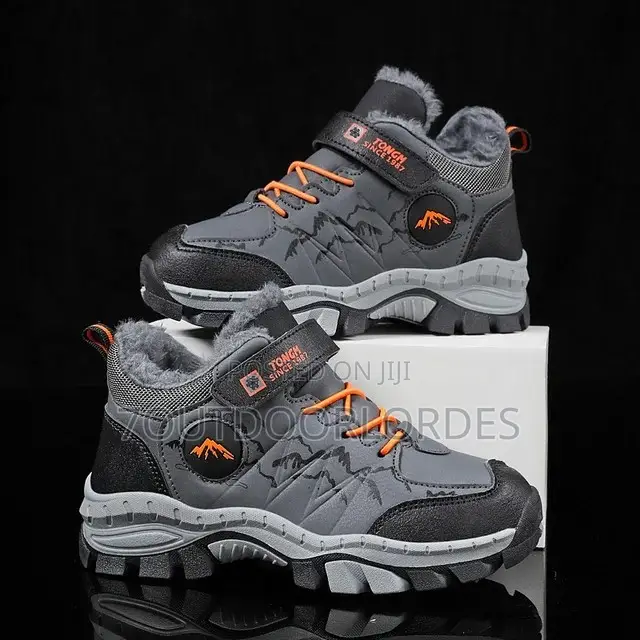 Kids Hiking Boots