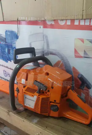Husqvarna Powersaw (272xp)