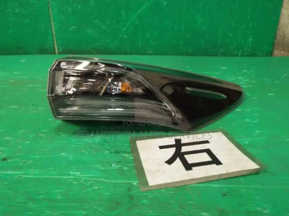 Harrier New Model Taillight