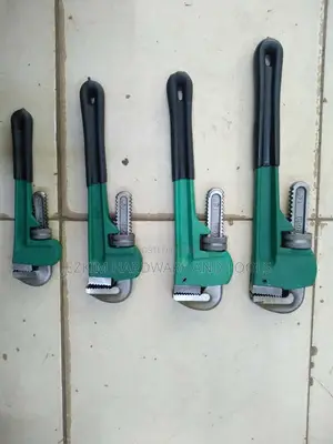 Pipe Wrench 14"