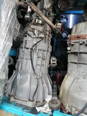Gearbox Complete Hilux Revo
