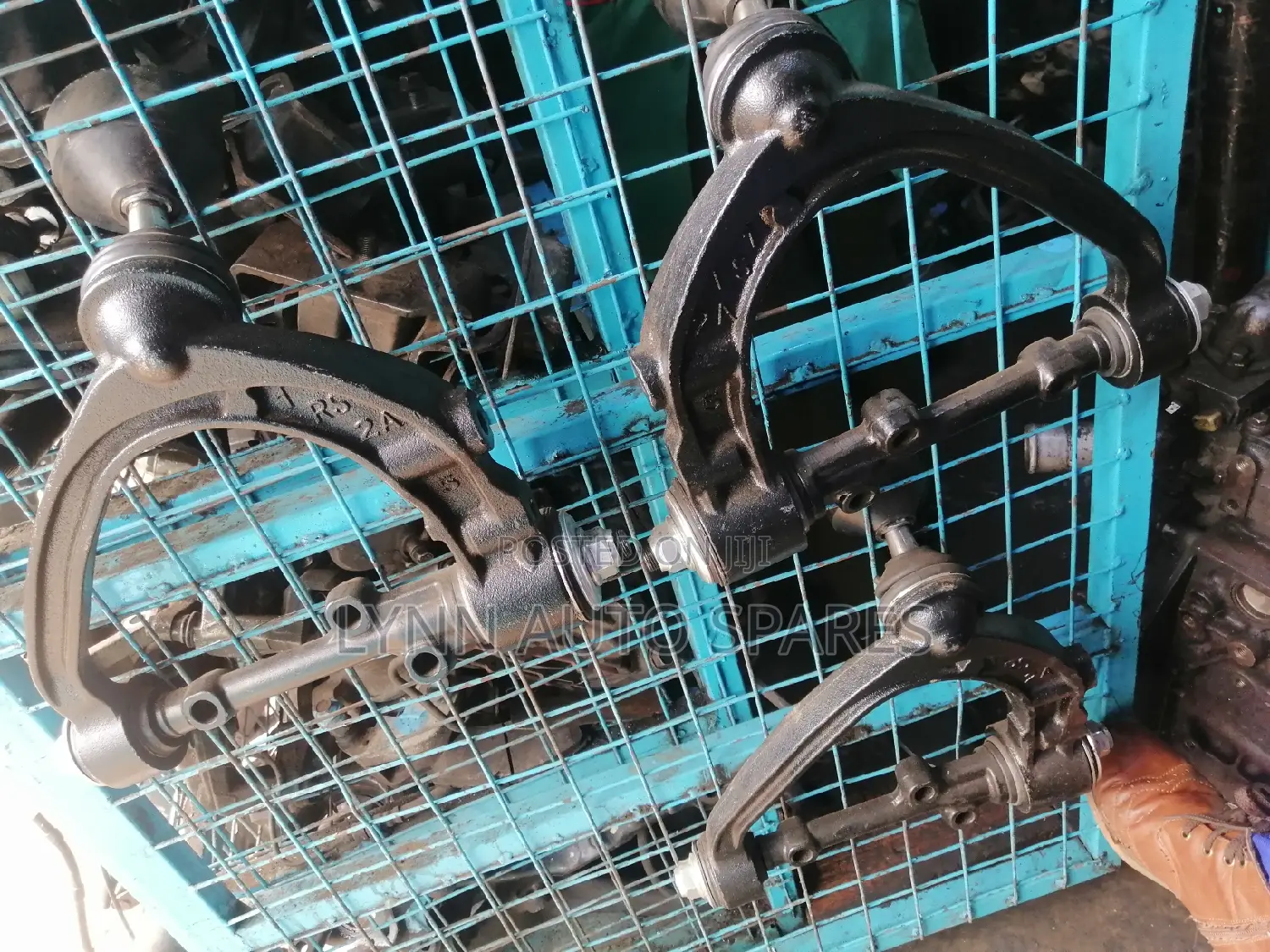 Upper Control Arm for Toyota Hiace Matatu