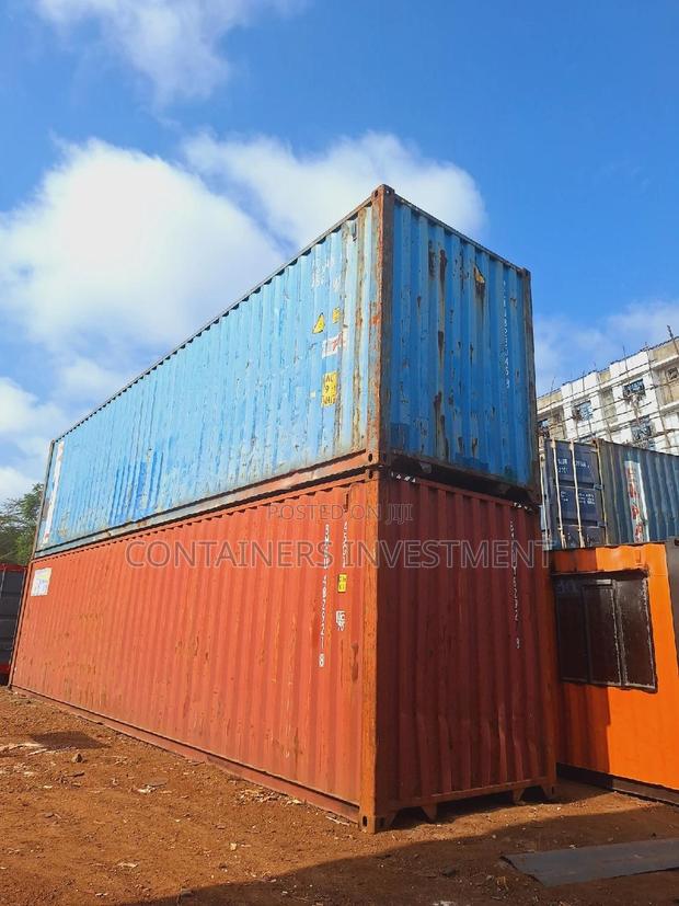 40FT CONTAINERS- Sleek Storage Style. - main view
