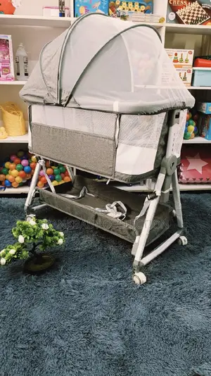 Unique Quality Baby Co-Sleeper.