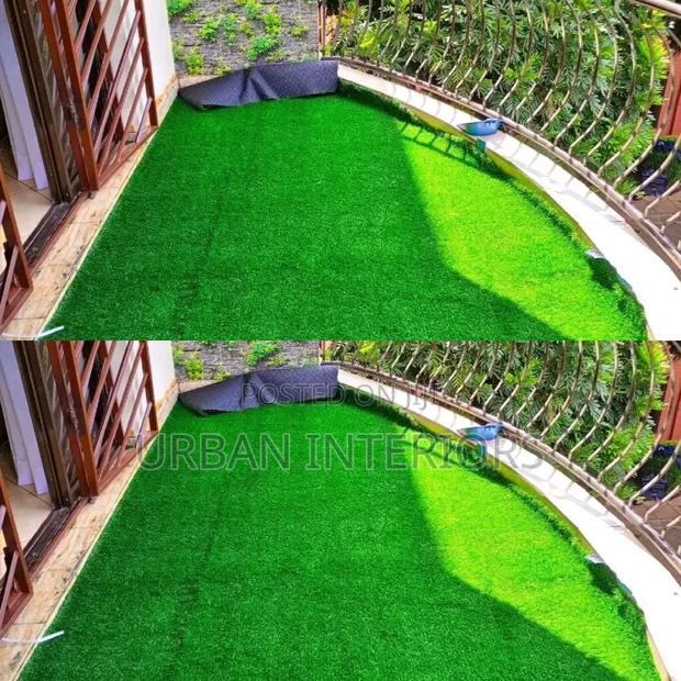 Balcony Grass Carpet Balcony Grass Carpet - main view